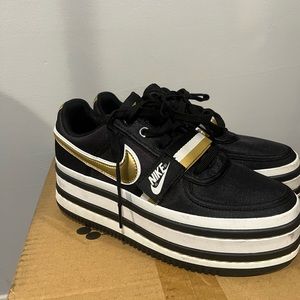 Nike Women’s Vandal 2k ‘Metallic Gold’ / Black Platform Sneakers